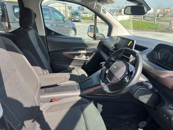 Peugeot Rifter 2021