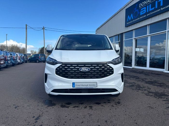 Ford Tourneo Custom 2026