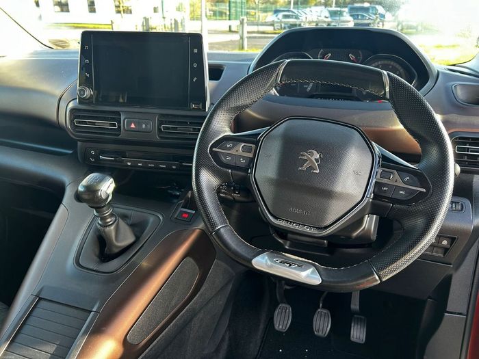 Peugeot Rifter 2022