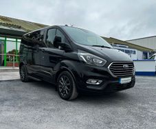 Ford Tourneo Custom 2023
