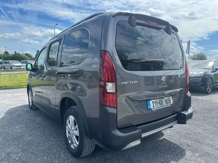 Peugeot Rifter 2021