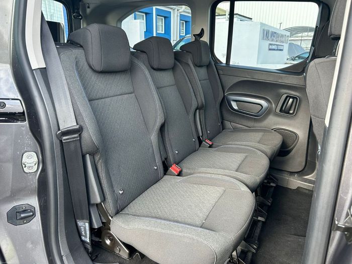 Peugeot Rifter 2021