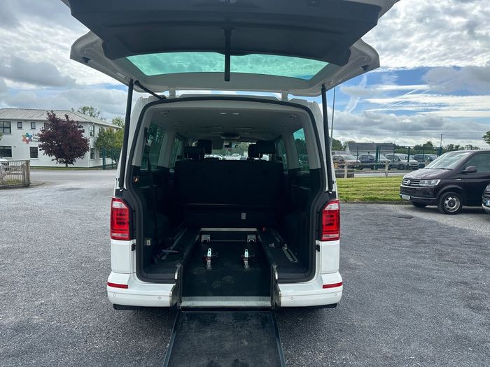Volkswagen Caravelle 2018