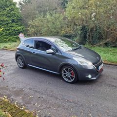 Peugeot 208 2013