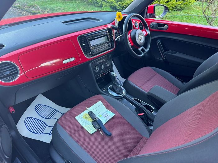 Volkswagen Beetle 2015