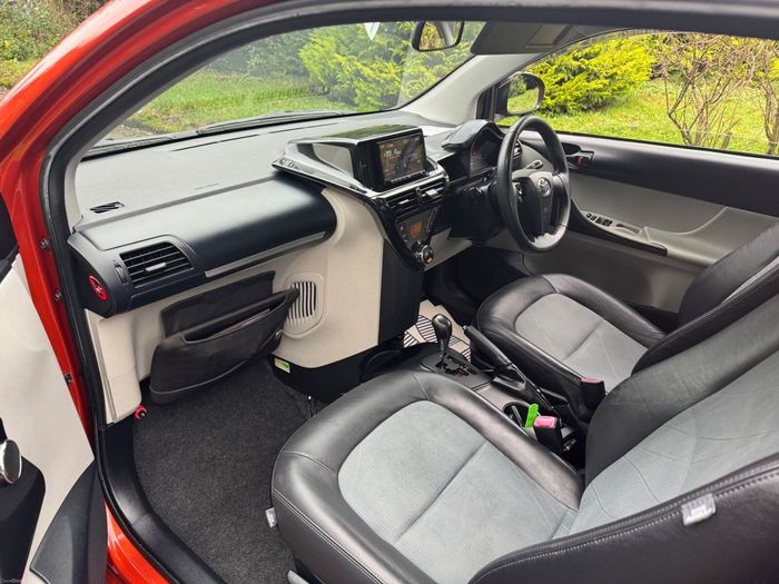 Toyota iQ 2013