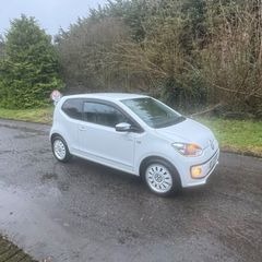 Volkswagen Up! 2014