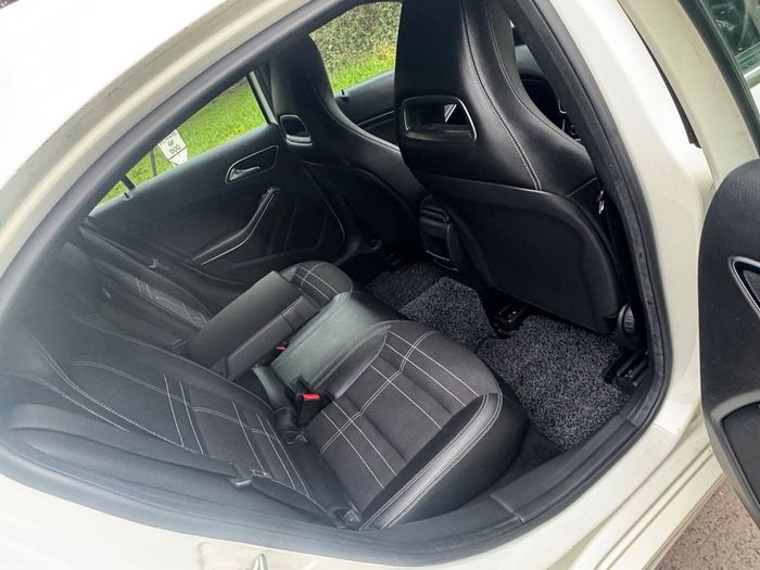 Mercedes-Benz A-Class 2014