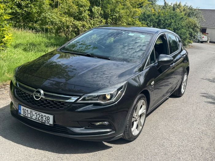 Opel Astra 2016