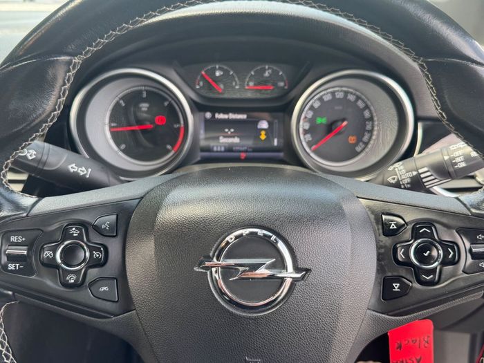 Opel Astra 2016