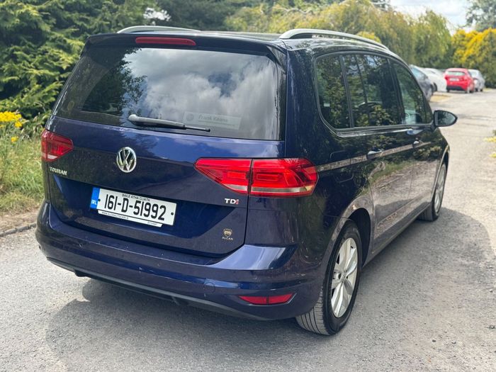 Volkswagen Touran 2016