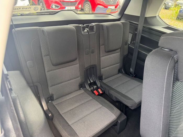 Volkswagen Touran 2016
