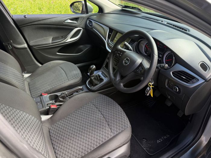 Opel Astra 2019