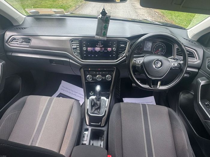 Volkswagen T-Roc 2019