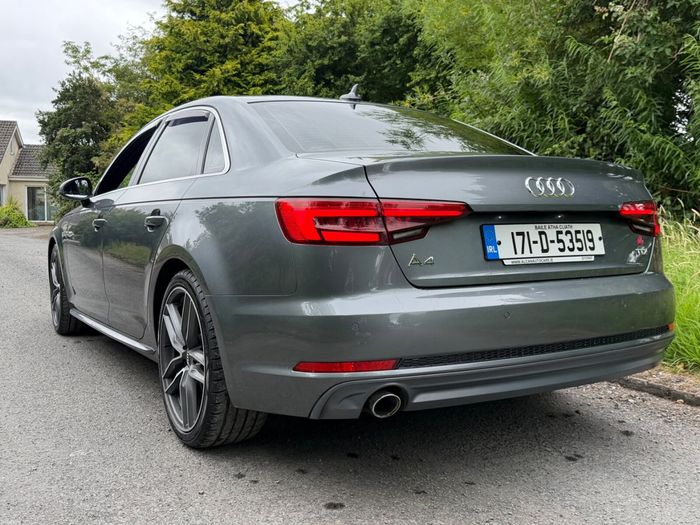 Audi A4 2017