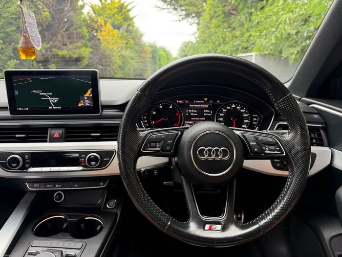 Audi A4 2017