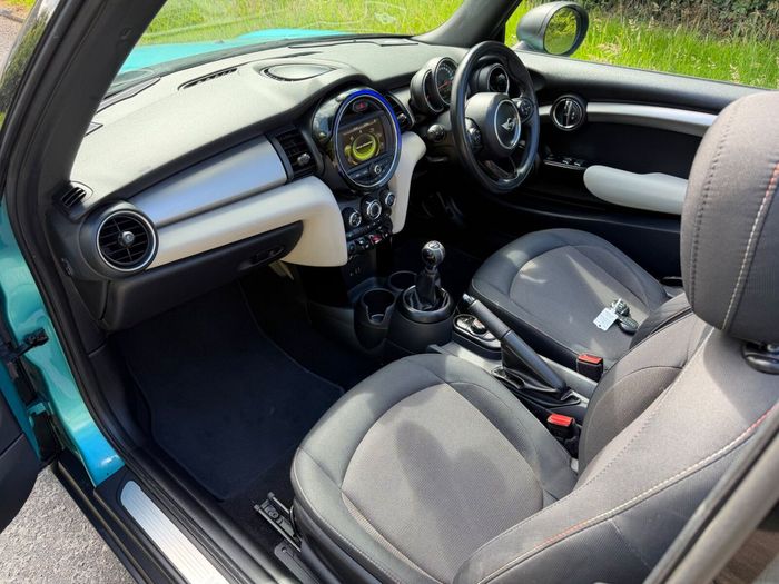 MINI Cooper 2017
