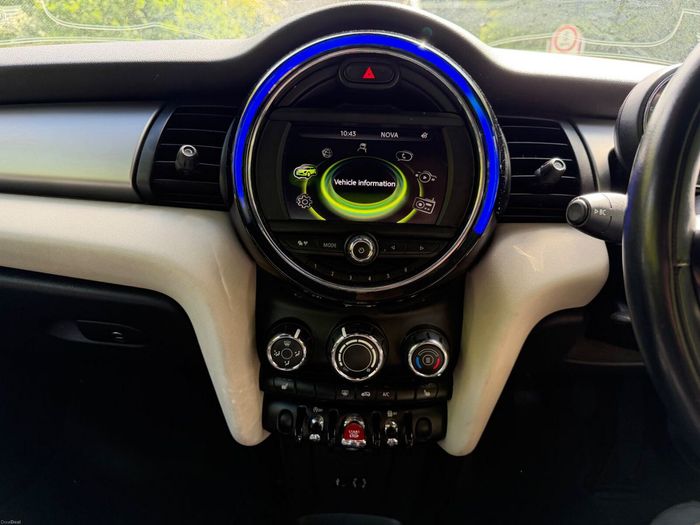 MINI Cooper 2017
