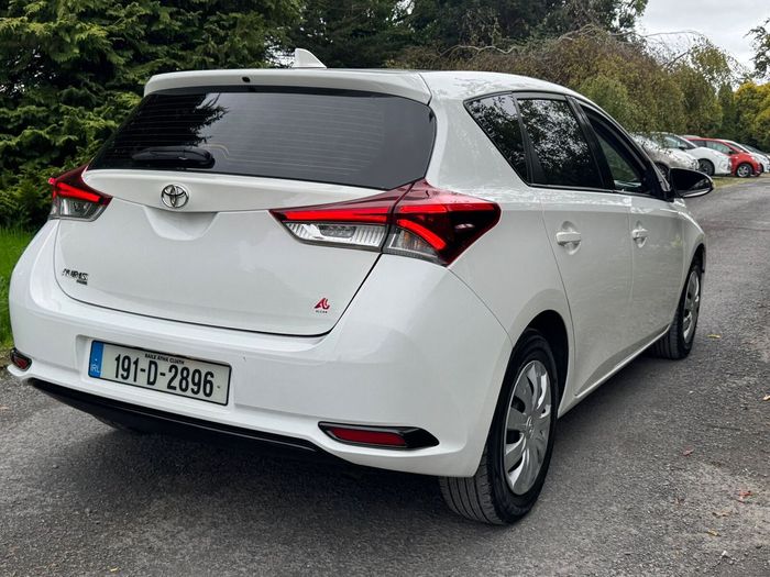 Toyota Auris 2019