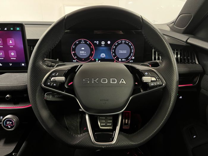 Skoda Superb 2025