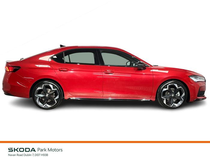 Skoda Superb 2025