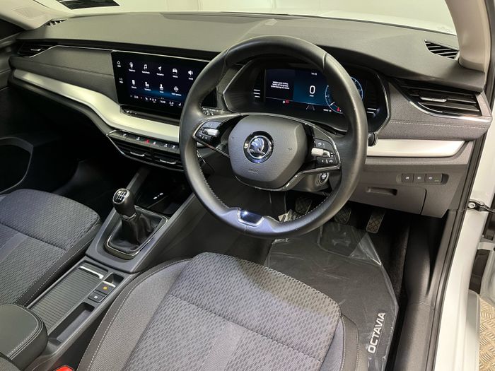 Skoda Octavia 2023