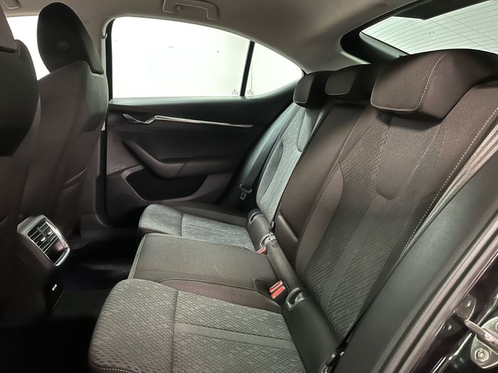 Skoda Octavia 2023