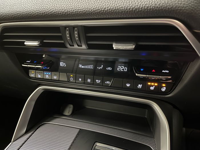 Mazda CX-60 2025