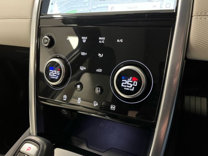 Land Rover Discovery Sport 2023