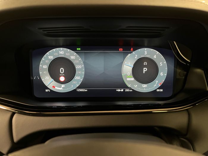 Land Rover Range Rover Evoque 2025
