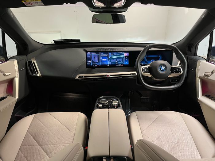 BMW IX 2022