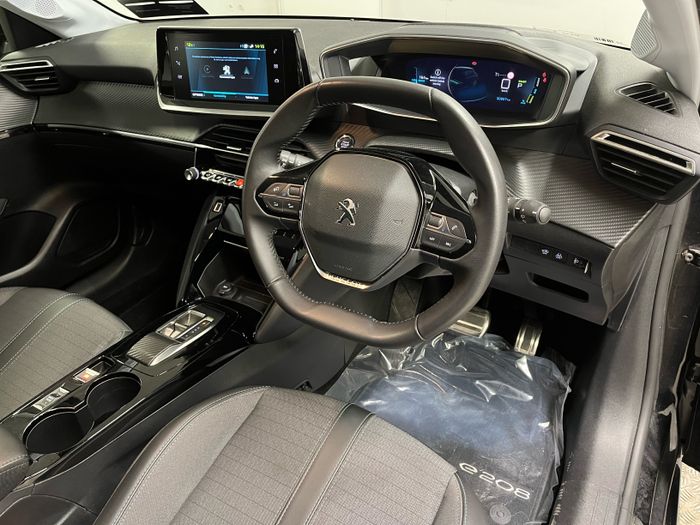 Peugeot 208 2023