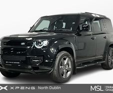 Land Rover Defender 2025
