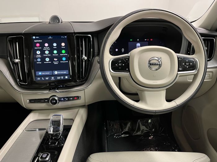 Volvo XC60 2024