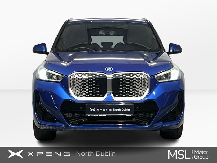 BMW iX1 2024