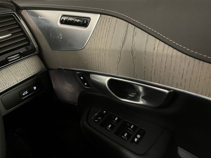 Volvo XC90 2024
