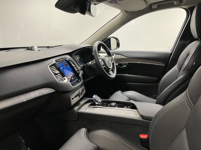 Volvo XC90 2024