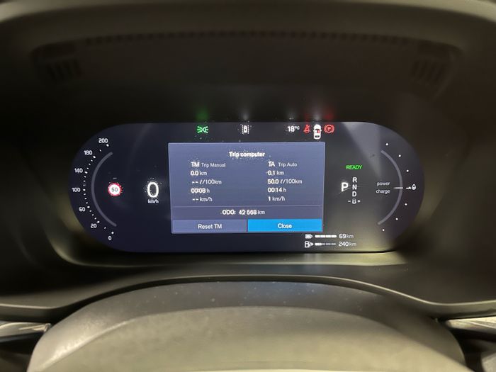 Volvo XC60 2025