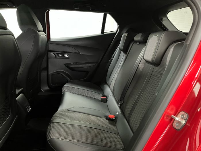 Peugeot 2008 2023