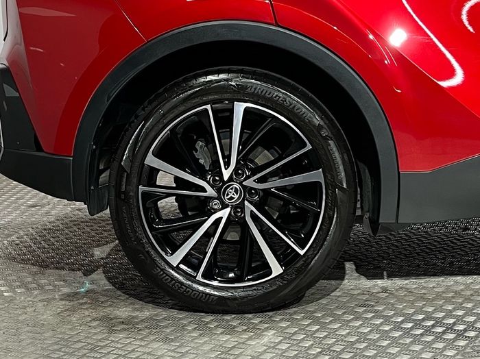 Toyota C-HR 2024