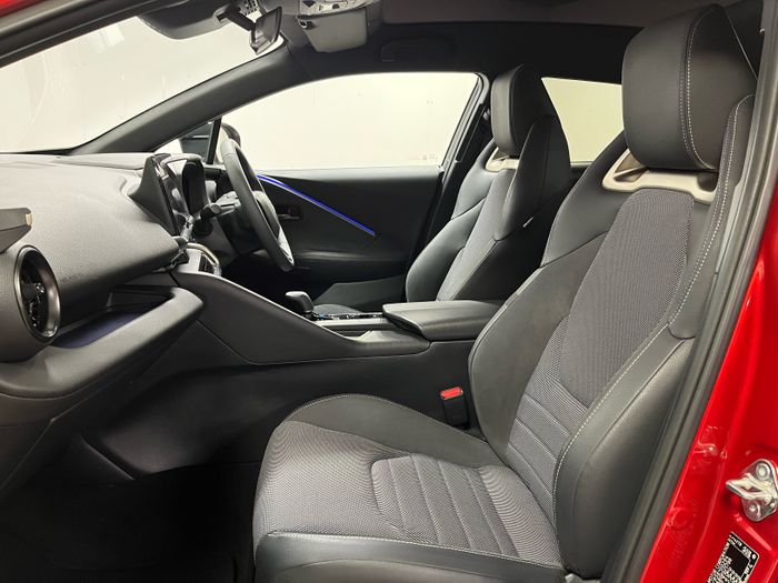 Toyota C-HR 2024