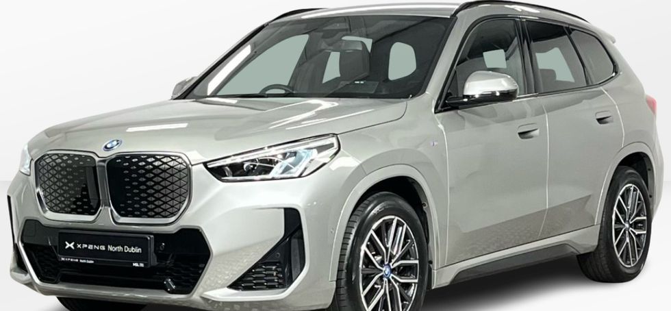BMW iX1 2024