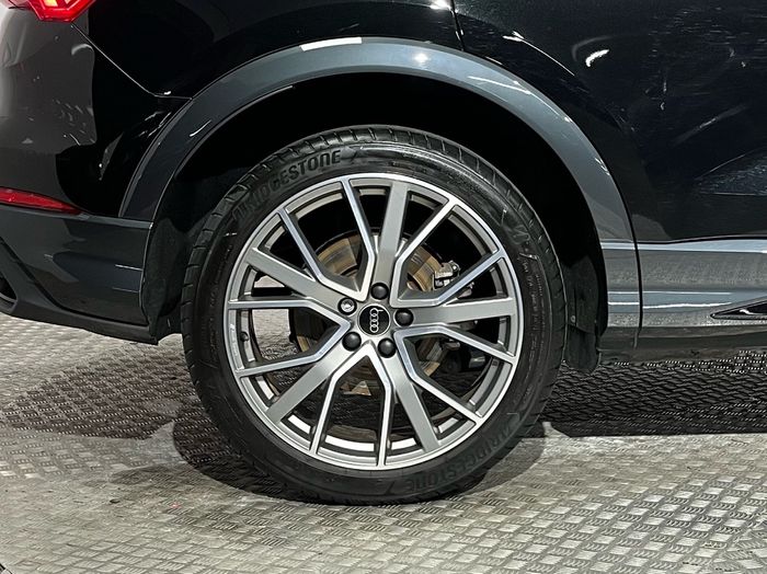 Audi Q3 2024