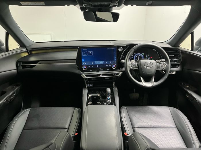 Lexus RX 2024