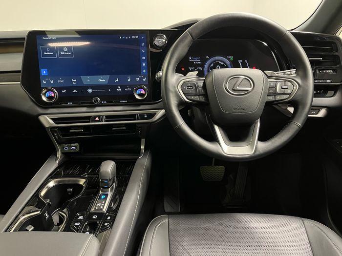 Lexus RX 2024