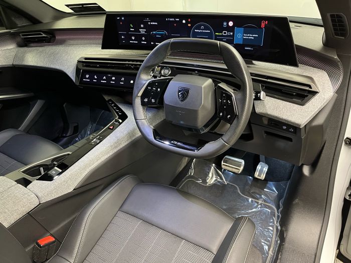 Peugeot 5008 2025