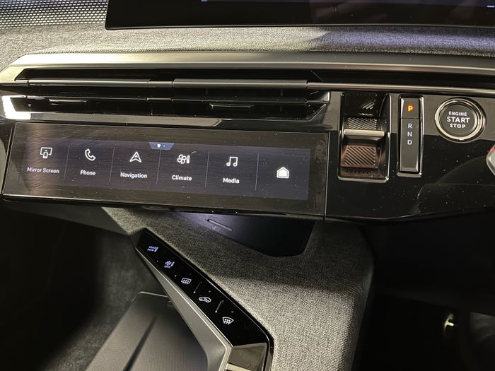 Peugeot 5008 2024