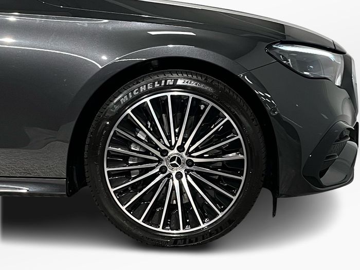Mercedes-Benz E-Class 2026