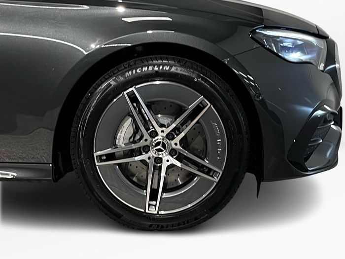 Mercedes-Benz E-Class 2026
