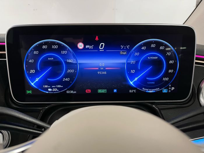 Mercedes-Benz EQS SUV 2023
